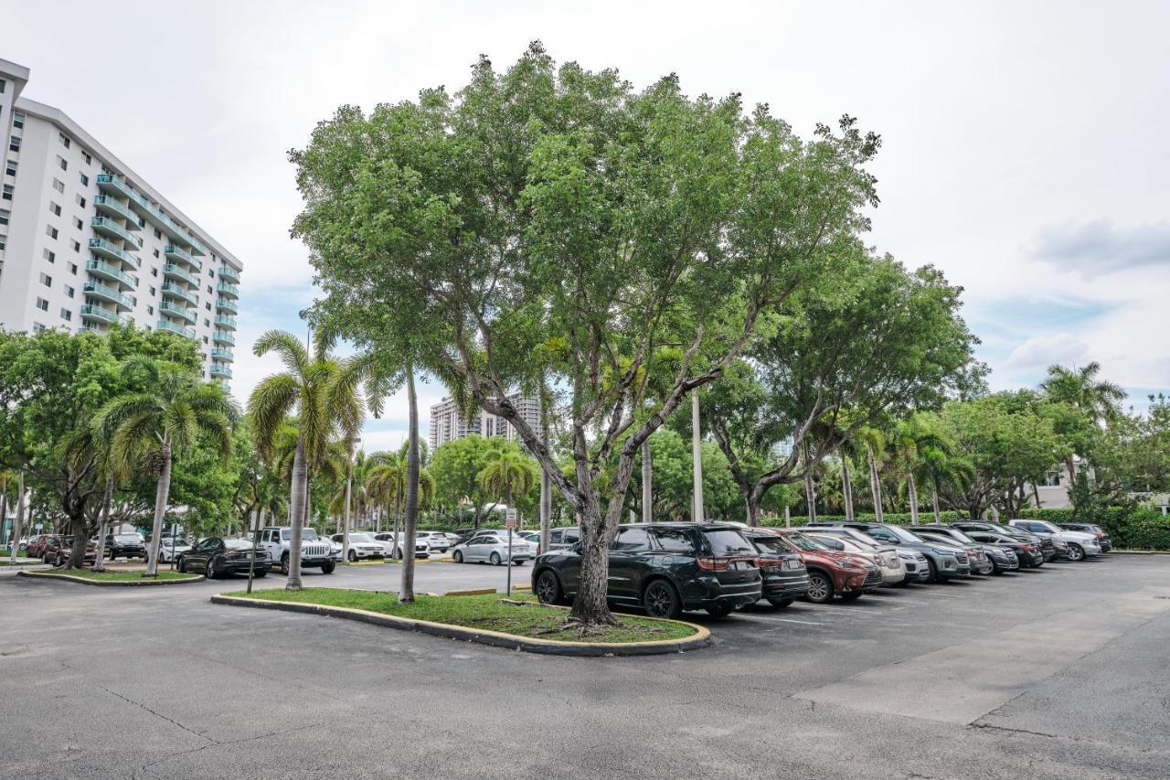 Miami Beach Collins Ave Apartments Free Parking Sunny Isles Beach Exteriör bild
