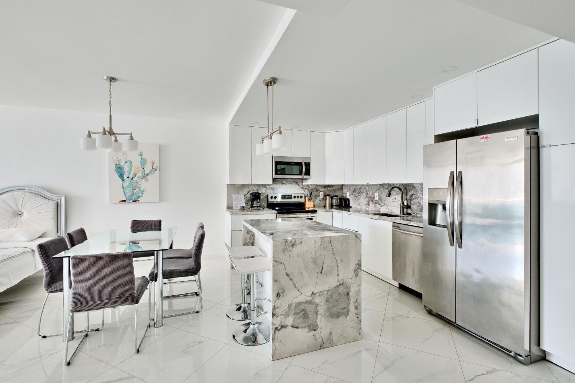 Miami Beach Collins Ave Apartments Free Parking Sunny Isles Beach Rum bild