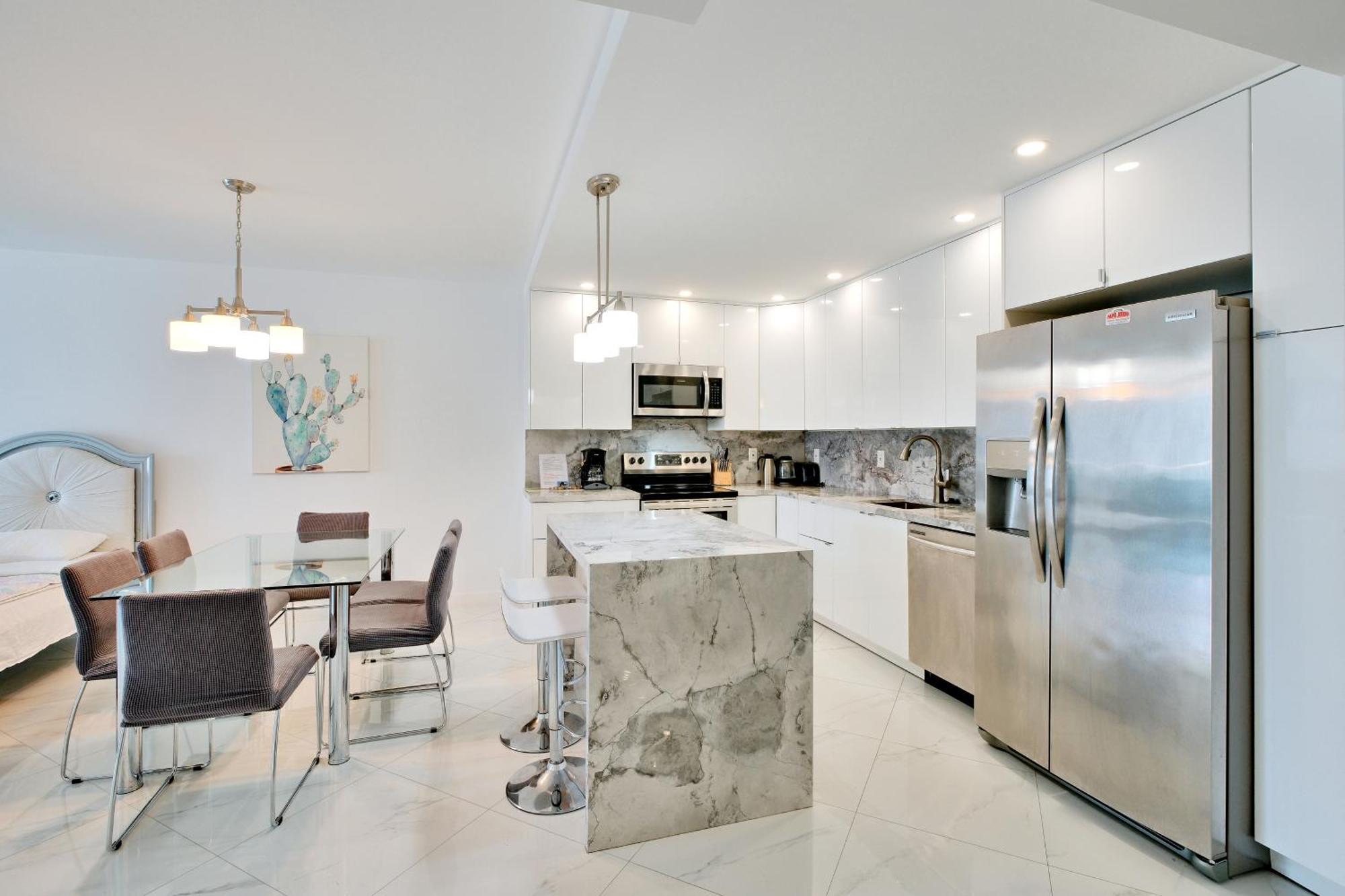 Miami Beach Collins Ave Apartments Free Parking Sunny Isles Beach Rum bild